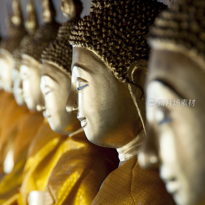 佛像(Wat Arun，曼谷，泰国)